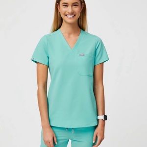 Figs Catarina Scrub Top Fresh Aqua